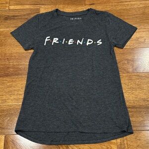 FRIENDS Dark Gray Short Sleeve Tee XS